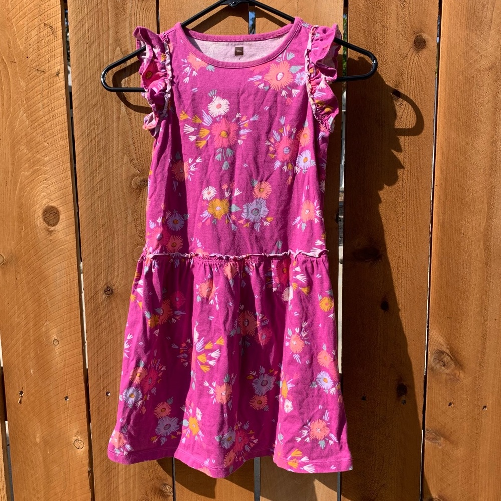 Tea girl’s casual dress EUC